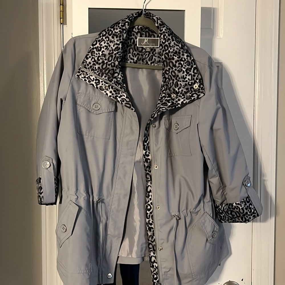 Women’s petite large gray and animal print rain jacket.